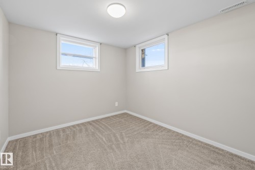 10818 38 Street, Edmonton, AB - Indoor Photo Showing Other Room