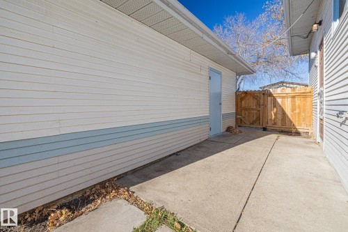 10818 38 Street, Edmonton, AB - Outdoor With Exterior