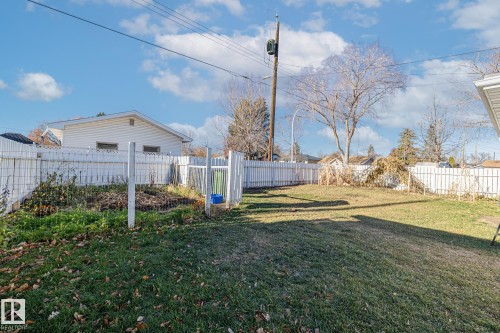 10818 38 Street, Edmonton, AB - Outdoor