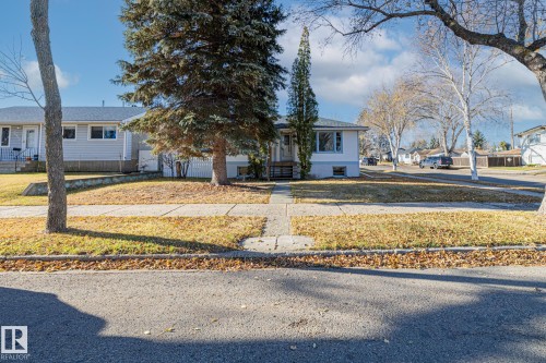 10818 38 Street, Edmonton, AB - Outdoor