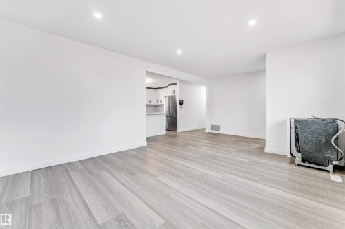 10751 164 Street, Edmonton, AB - Indoor Photo Showing Other Room