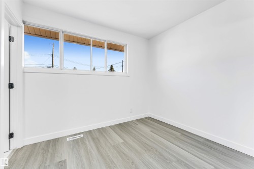 10751 164 Street, Edmonton, AB - Indoor Photo Showing Other Room