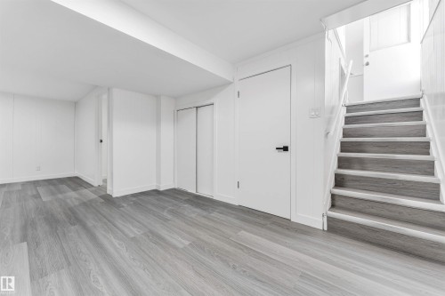 10751 164 Street, Edmonton, AB - Indoor Photo Showing Other Room