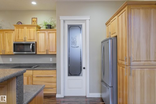 620081 Rge Rd 62, Rural Woodlands County, AB - Indoor Photo Showing Kitchen