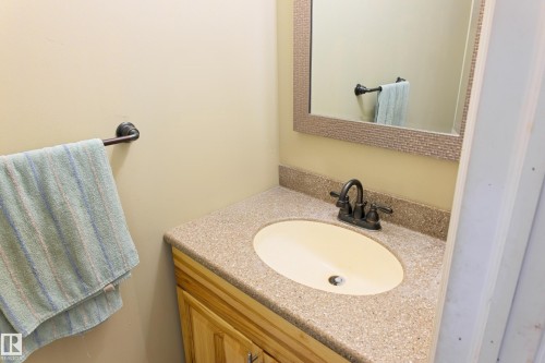 620081 Rge Rd 62, Rural Woodlands County, AB - Indoor Photo Showing Bathroom
