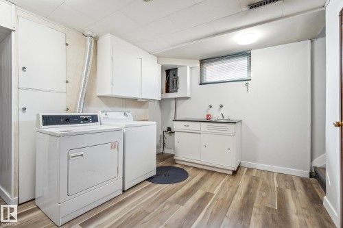 6007 95 Avenue, Edmonton, AB - Indoor Photo Showing Laundry Room
