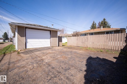 6007 95 Avenue, Edmonton, AB - Outdoor