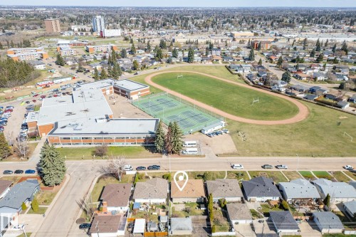 6007 95 Avenue, Edmonton, AB - Outdoor With View