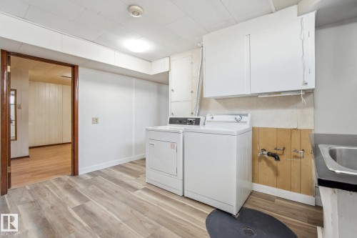 6007 95 Avenue, Edmonton, AB - Indoor Photo Showing Laundry Room
