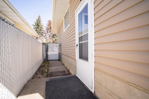 6007 95 Avenue, Edmonton, AB - Outdoor With Exterior