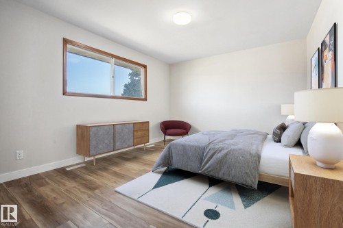 6007 95 Avenue, Edmonton, AB - Indoor Photo Showing Bedroom