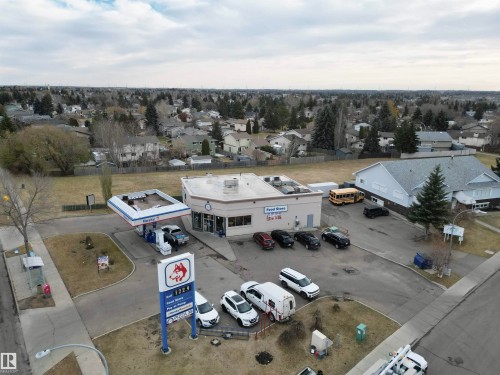 5144 37 Avenue, Edmonton, AB - Outdoor With View