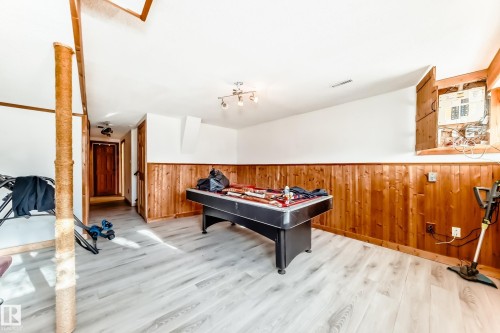 5144 37 Avenue, Edmonton, AB - Indoor Photo Showing Other Room