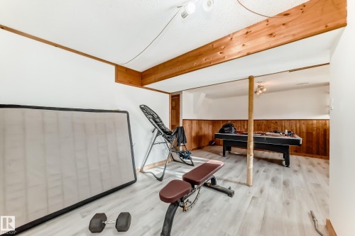 5144 37 Avenue, Edmonton, AB - Indoor Photo Showing Other Room