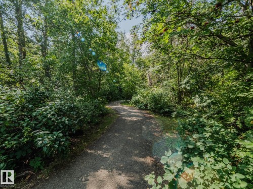 15013 135A Street, Edmonton, AB - Outdoor