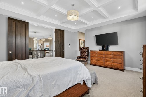 4810 Donsdale Drive, Edmonton, AB - Indoor Photo Showing Bedroom