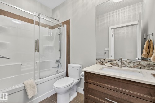 4810 Donsdale Drive, Edmonton, AB - Indoor Photo Showing Bathroom