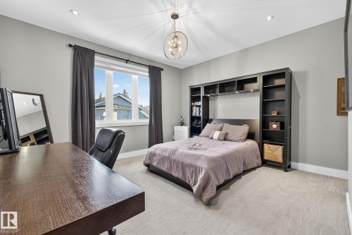 4810 Donsdale Drive, Edmonton, AB - Indoor Photo Showing Bedroom