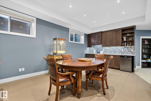 4810 Donsdale Drive, Edmonton, AB - Indoor Photo Showing Dining Room