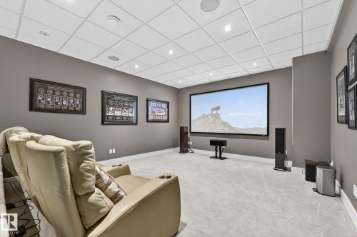 4810 Donsdale Drive, Edmonton, AB - Indoor Photo Showing Other Room