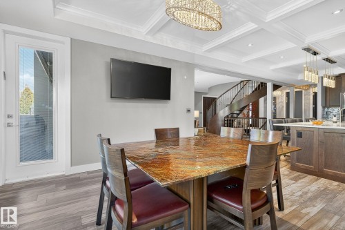 4810 Donsdale Drive, Edmonton, AB - Indoor Photo Showing Dining Room