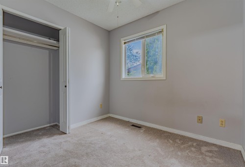 1353 39 Street, Edmonton, AB - Indoor Photo Showing Other Room