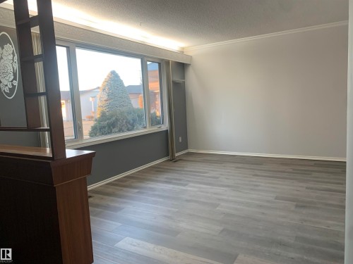 13519 71 Street, Edmonton, AB - Indoor Photo Showing Other Room