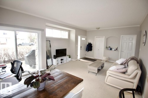 4 1179 Summerside Drive, Edmonton, AB - Indoor