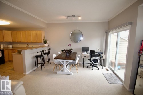 4 1179 Summerside Drive, Edmonton, AB - Indoor