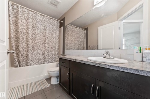 42 7289 South Terwillegar Drive, Edmonton, AB - Indoor Photo Showing Bathroom