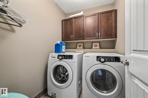 39 Hillside Terrace, Fort Saskatchewan, AB - Indoor Photo Showing Laundry Room