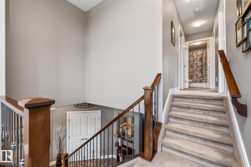 39 Hillside Terrace, Fort Saskatchewan, AB - Indoor Photo Showing Other Room