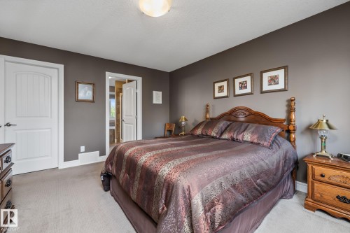 39 Hillside Terrace, Fort Saskatchewan, AB - Indoor Photo Showing Bedroom