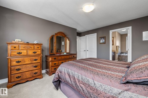 39 Hillside Terrace, Fort Saskatchewan, AB - Indoor Photo Showing Bedroom