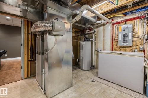39 Hillside Terrace, Fort Saskatchewan, AB - Indoor Photo Showing Basement