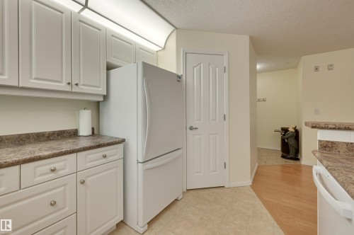 336 9008 99 Avenue, Edmonton, AB - Indoor