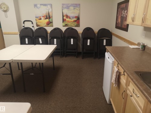 218 8528 82 Avenue Nw, Edmonton, AB - Indoor