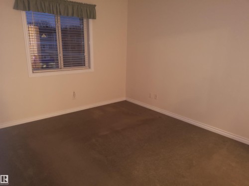 218 8528 82 Avenue Nw, Edmonton, AB - Indoor Photo Showing Other Room