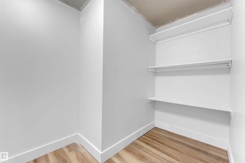 3313 43 Street, Edmonton, AB - Indoor Photo Showing Other Room