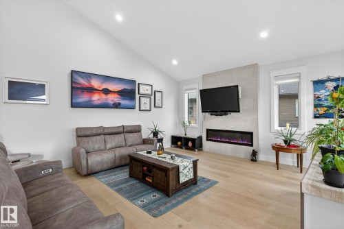 17 Evermore Crescent, St. Albert, AB - Indoor Photo Showing Living Room With Fireplace