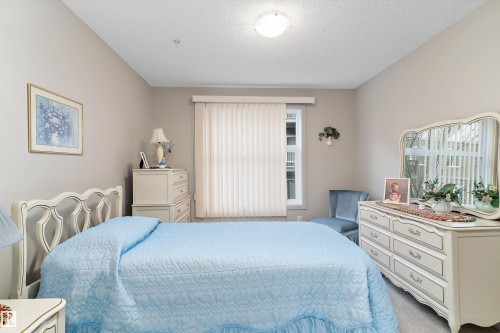213 5510 Schonsee Drive, Edmonton, AB - Indoor Photo Showing Bedroom