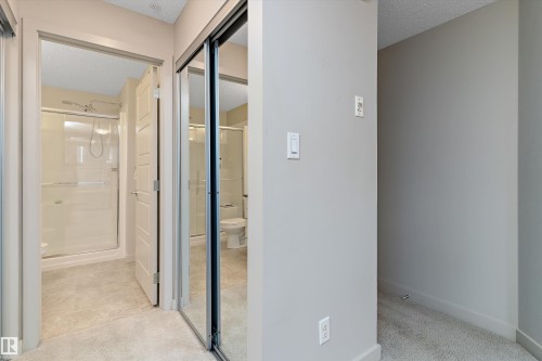 213 5510 Schonsee Drive, Edmonton, AB - Indoor