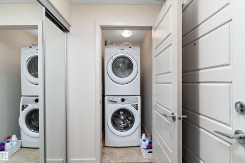 213 5510 Schonsee Drive, Edmonton, AB - Indoor Photo Showing Laundry Room