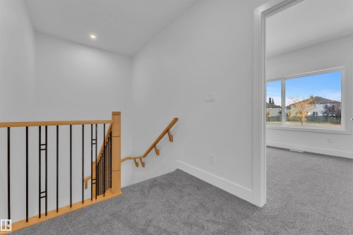 50 Hazelwood Lane, Spruce Grove, AB - Indoor Photo Showing Other Room