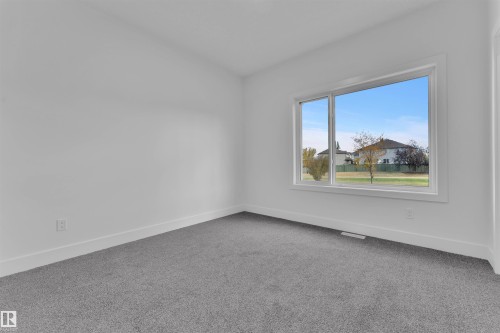 50 Hazelwood Lane, Spruce Grove, AB - Indoor Photo Showing Other Room