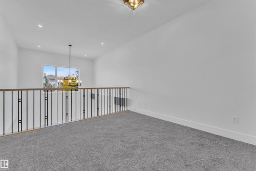 50 Hazelwood Lane, Spruce Grove, AB - Indoor Photo Showing Other Room