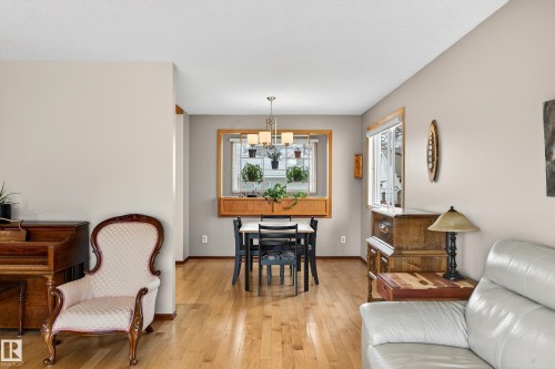 9616 154 Street, Edmonton, AB - Indoor Photo Showing Living Room