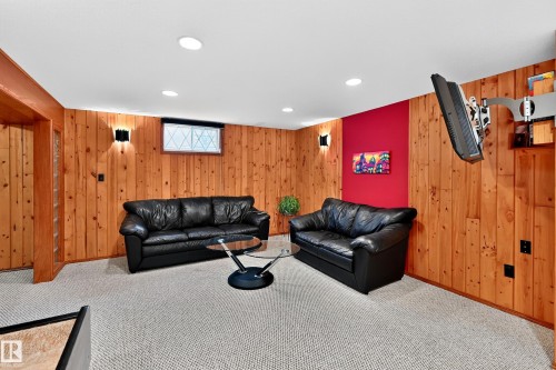 9616 154 Street, Edmonton, AB - Indoor