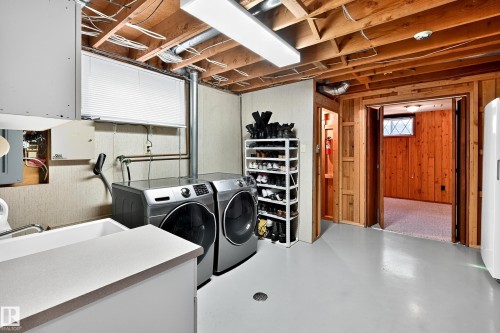 9616 154 Street, Edmonton, AB - Indoor Photo Showing Laundry Room