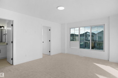 786 Cy Becker Drive, Edmonton, AB - Indoor Photo Showing Other Room